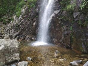 阿克苏头条鱼鳞瀑布