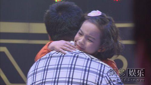 饭没了秀明星,明星们的美食狂欢与情感共鸣